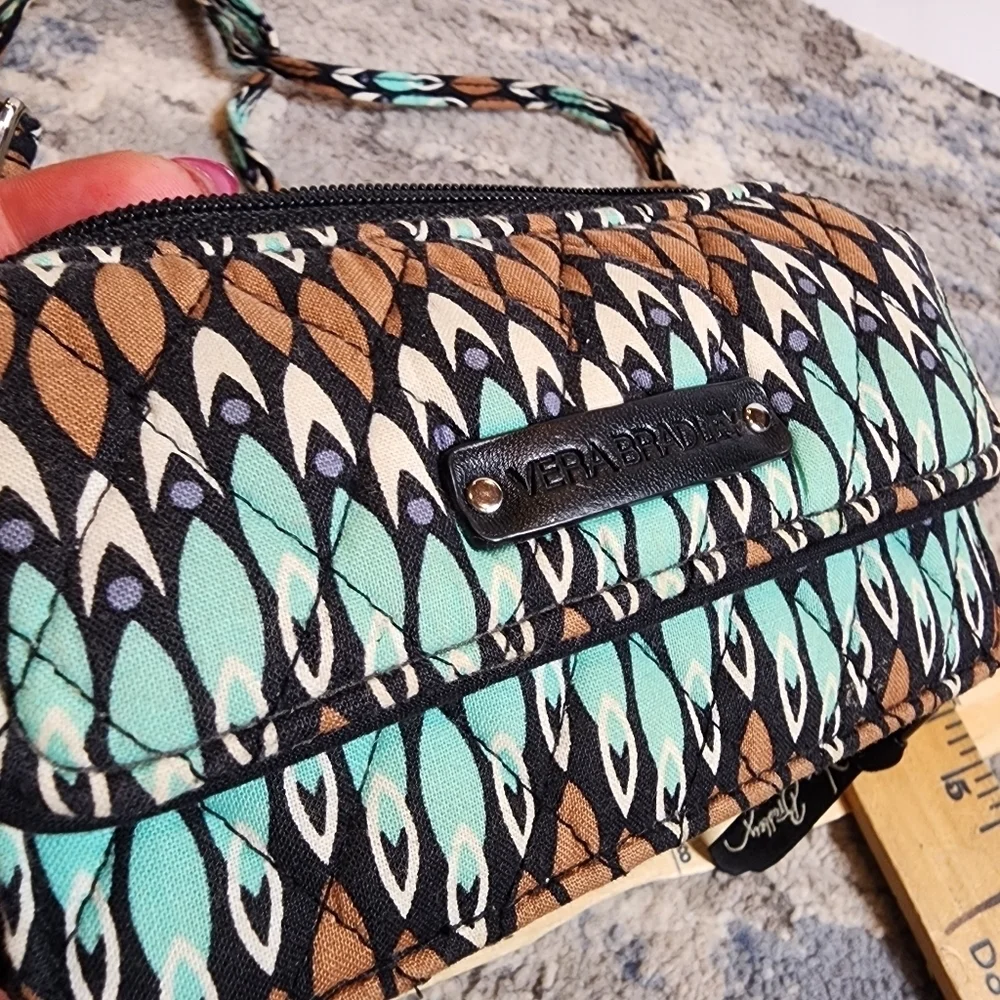 Vera Bradley‎ Sierra Stream All-in-One Crossbody Bag. Turquoise brown